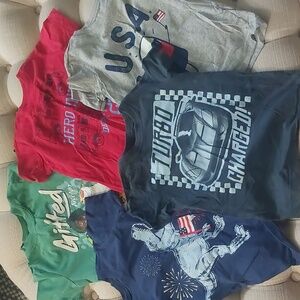 3/$6 Item Lot of 5 tshirts size 2T